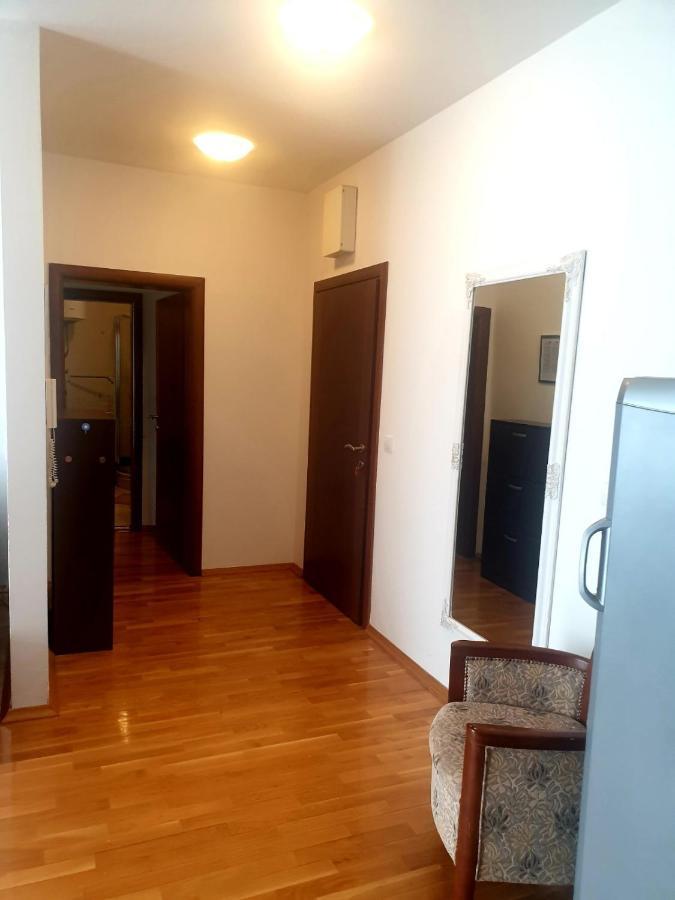 City & Sea Apartments Budva Szoba fotó