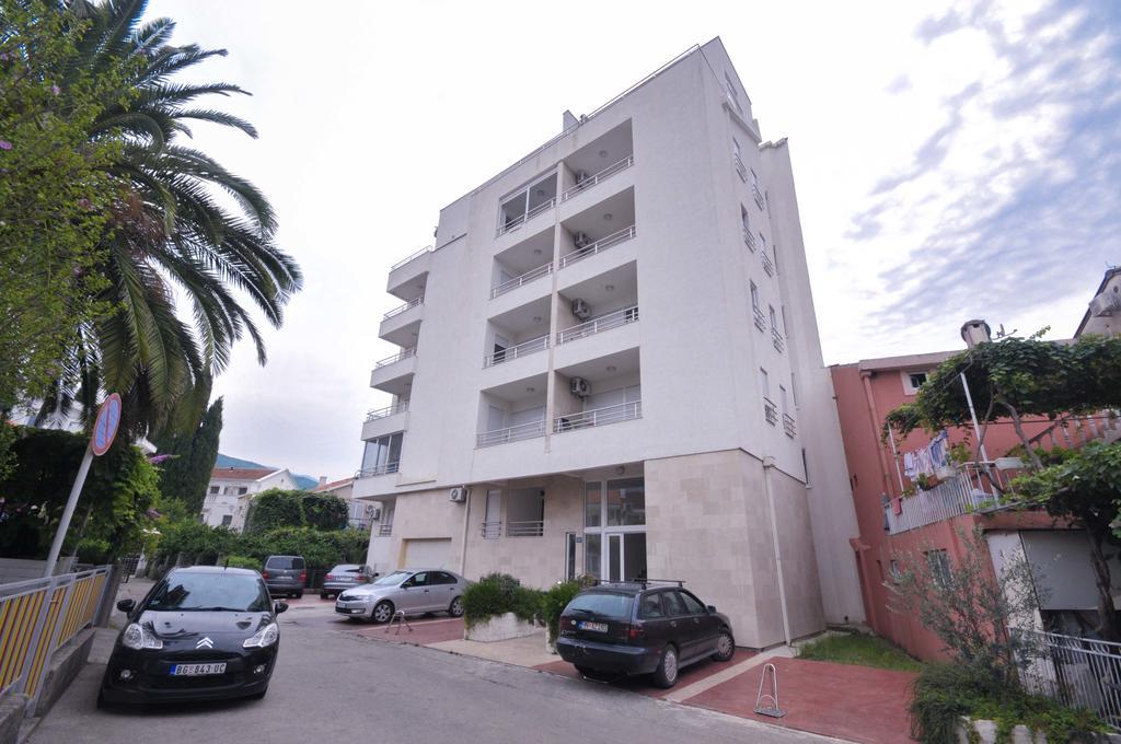 City & Sea Apartments Budva Kültér fotó