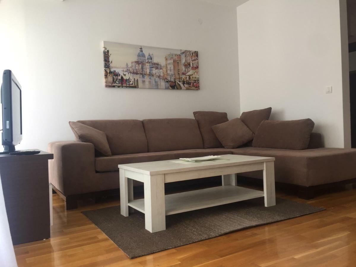City & Sea Apartments Budva Kültér fotó